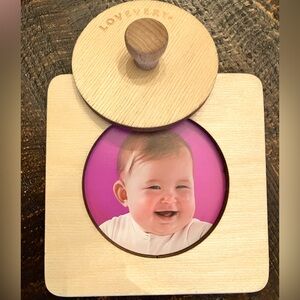 Lovevery Wooden Puzzle - The Inspector 7-8 months
